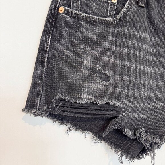 Levi’s 501 Button Fly High Rise Dark Wash Distressed Jean Shorts Black Size 26 - Picture 5 of 11
